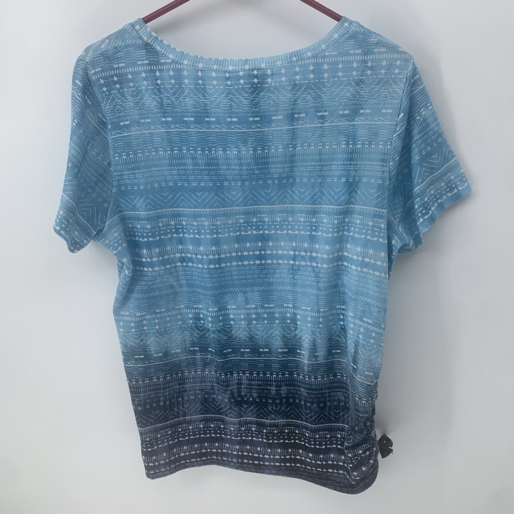 2 Christopher & Banks Woman's Large Short Sleeve Shirt Tops lot Blue Prints - Picture 12 of 12